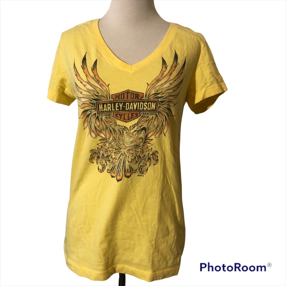 Harley Davidson Short Sleeve Shirt 
Size Small, Yellow, Motorcycle